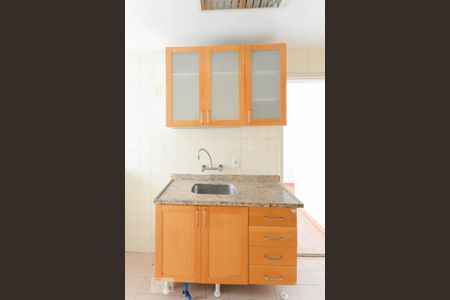 Apartamento para alugar com 77m², 2 quartos e 1 vaga Apartamento para alugar com 77m², 2 quartos e 1 vagaCozinha