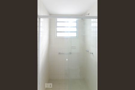 Apartamento para alugar com 77m², 2 quartos e 1 vaga Apartamento para alugar com 77m², 2 quartos e 1 vagaBanheiro Suíte