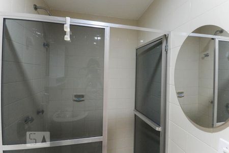 Apartamento para alugar com 77m², 2 quartos e 1 vaga Apartamento para alugar com 77m², 2 quartos e 1 vagaBanheiro