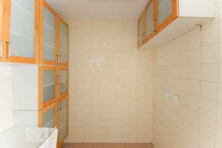 Apartamento para alugar com 77m², 2 quartos e 1 vaga Apartamento para alugar com 77m², 2 quartos e 1 vagaCozinha