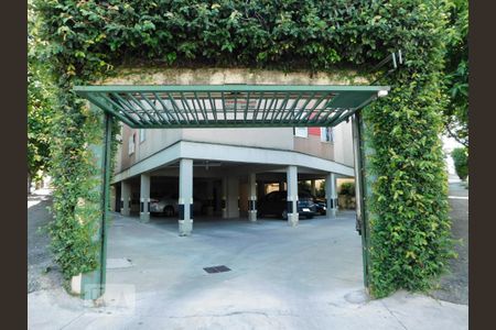 Apartamento à venda com 85m², 3 quartos e 2 vagasFachada