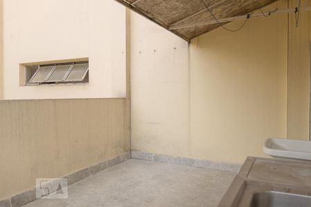 Apartamento para alugar com 82m², 2 quartos e sem vagaÁrea de Serviço