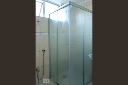 Banheiro de apartamento para alugar com 2 quartos, 82m² em Fundação, São Caetano do Sul