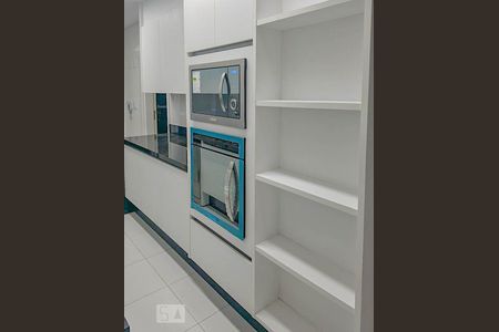 Apartamento para alugar com 181m², 3 quartos e 4 vagas Apartamento para alugar com 181m², 3 quartos e 4 vagasCozinha