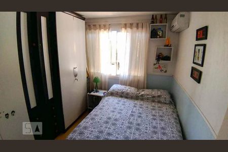 Casa de Condomínio à venda com 2 quartos, 100m² em Rio Branco, Canoas