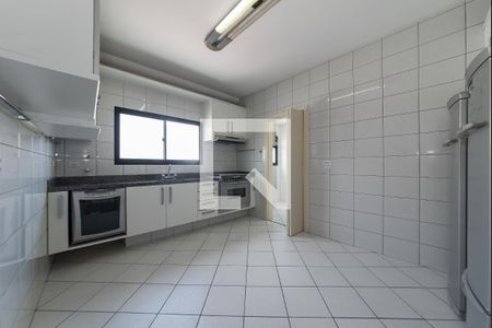 Apartamento para alugar com 212m², 3 quartos e 4 vagasCozinha