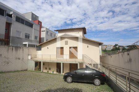 Casa para alugar com 100m², 3 quartos e 1 vagaGaragem