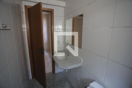 Casa para alugar com 100m², 3 quartos e 1 vagaBanheiro da Suíte