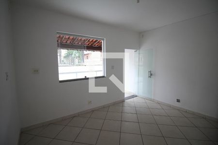 Quarto 1 de casa para alugar com 4 quartos, 180m² em Glória, Contagem