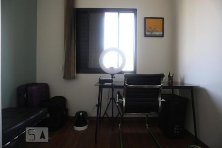 Quarto 1 de apartamento para alugar com 2 quartos, 70m² em Jardim Bonfiglioli, São Paulo