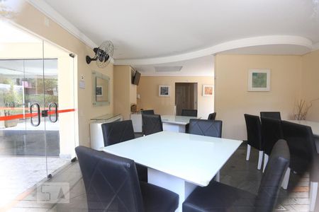 Apartamento para alugar com 70m², 2 quartos e 2 vagasÁrea comum - Salão de festas