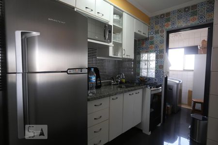 Apartamento para alugar com 70m², 2 quartos e 2 vagasCozinha