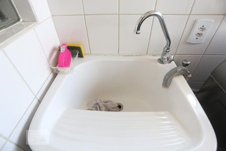 Apartamento para alugar com 70m², 2 quartos e 2 vagasÁrea de Serviço - Tanque