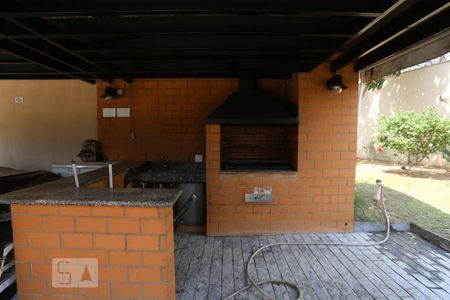 Apartamento para alugar com 70m², 2 quartos e 2 vagasÁrea comum - Churrasqueira