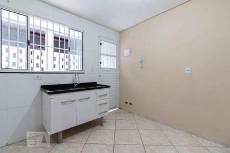 Casa para alugar com 45m², 2 quartos e sem vaga Casa para alugar com 45m², 2 quartos e sem vagaCozinha