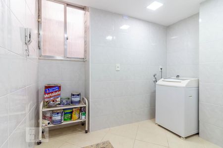 Apartamento para alugar com 75m², 2 quartos e 1 vagaÁrea de Serviço