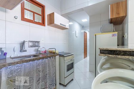 Apartamento para alugar com 75m², 2 quartos e 1 vagaCozinha