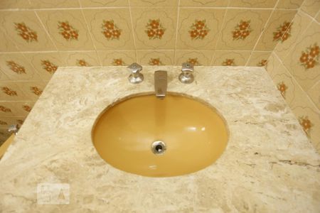 Banheiro de apartamento para alugar com 1 quarto, 64m² em Jardim Paulista, São Paulo