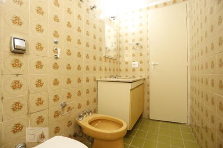 Banheiro de apartamento para alugar com 1 quarto, 64m² em Jardim Paulista, São Paulo