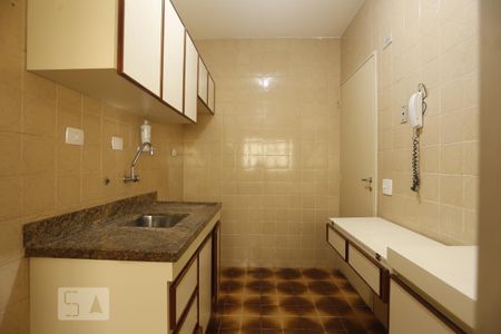 Cozinha de apartamento para alugar com 1 quarto, 64m² em Jardim Paulista, São Paulo