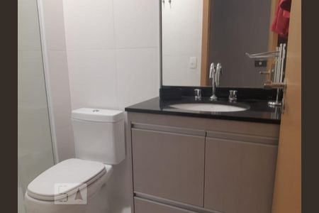 Apartamento à venda com 76m², 2 quartos e 2 vagas Apartamento à venda com 76m², 2 quartos e 2 vagasBanheiro