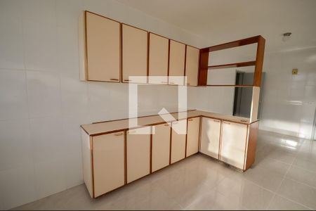 Apartamento para alugar com 137m², 3 quartos e 2 vagasCozinha