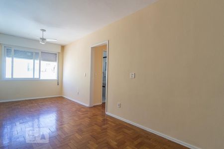 Sala de apartamento à venda com 2 quartos, 73m² em São Sebastião, Porto Alegre