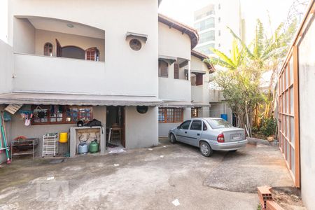 Casa à venda com 222m², 4 quartos e 7 vagasGaragem 2