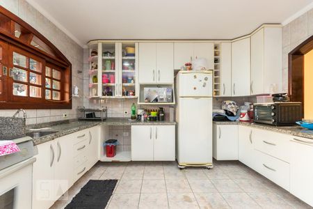 Casa à venda com 222m², 4 quartos e 7 vagasCozinha