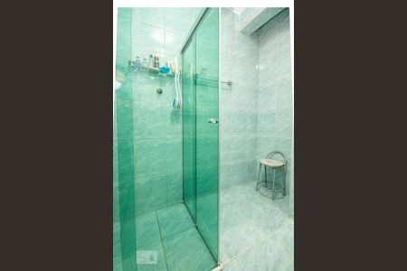 Casa à venda com 222m², 4 quartos e 7 vagasBanheiro suíte 