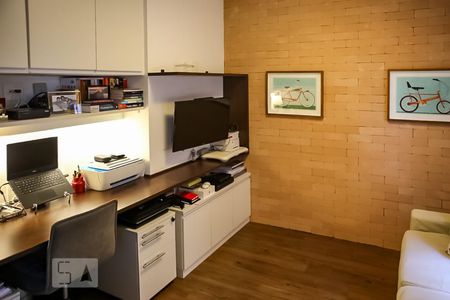 Sala de apartamento à venda com 3 quartos, 94m² em Vila Olímpia, São Paulo