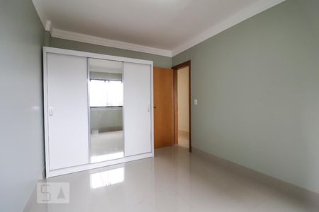 Quarto 1 de apartamento para alugar com 2 quartos, 73m² em Setor Bueno, Goiânia