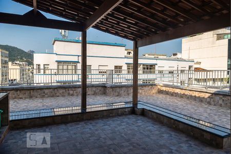 Apartamento para alugar com 150m², 3 quartos e sem vagaÁrea comum