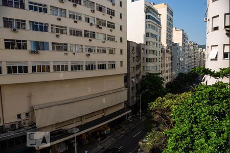 Vista de apartamento para alugar com 3 quartos, 150m² em Copacabana, Rio de Janeiro