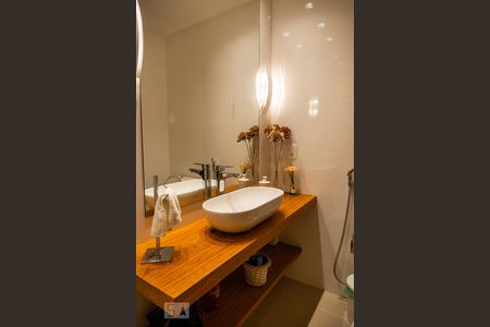 Apartamento para alugar com 150m², 3 quartos e sem vagaBanheiro Social