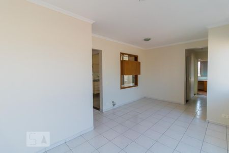 Sala de apartamento para alugar com 3 quartos, 72m² em Vila Laís, São Paulo