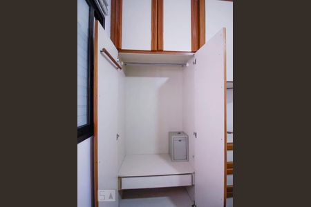 Quarto de apartamento à venda com 1 quarto, 40m² em Bela Vista, São Paulo