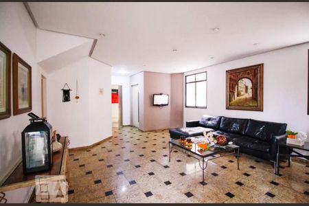 Apartamento à venda com 40m², 1 quarto e 1 vagaHall de Entrada