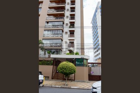Apartamento à venda com 120m², 3 quartos e 3 vagasFachada