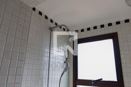 Apartamento à venda com 120m², 3 quartos e 3 vagasBanheiro do Quarto 3