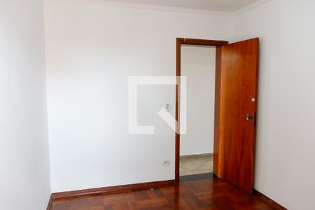 Apartamento à venda com 120m², 3 quartos e 3 vagasQuarto 2