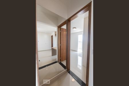 Apartamento para alugar com 48m², 2 quartos e 1 vagaCorredor