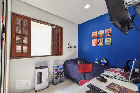 Casa à venda com 220m², 3 quartos e 2 vagasQuarto 02