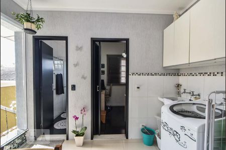 Casa à venda com 220m², 3 quartos e 2 vagasÁrea de Serviços
