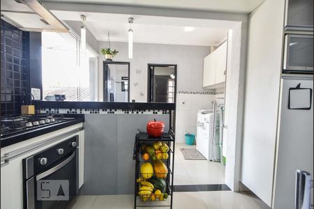 Casa à venda com 220m², 3 quartos e 2 vagasCozinha