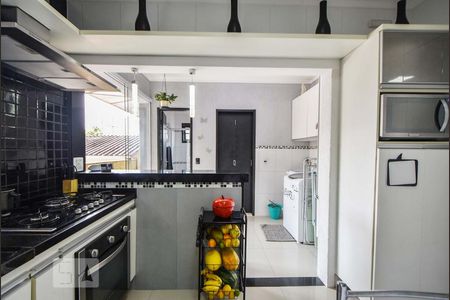 Casa à venda com 220m², 3 quartos e 2 vagasCozinha