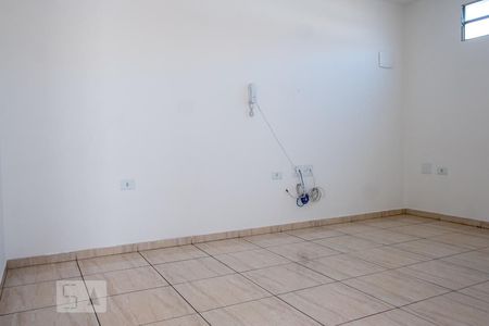 Sala de casa para alugar com 2 quartos, 70m² em Itaquera, São Paulo