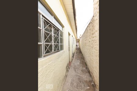 Casa à venda com 60m², 2 quartos e 1 vaga Casa à venda com 60m², 2 quartos e 1 vagaÁrea de serviço