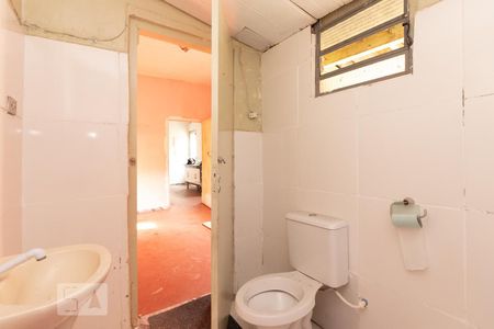 Banheiro da suíte  de casa à venda com 2 quartos, 60m² em Vila São Geraldo, São Paulo