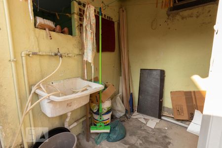 Casa à venda com 60m², 2 quartos e 1 vaga Casa à venda com 60m², 2 quartos e 1 vagaÁrea de serviço